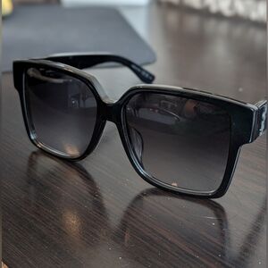 Yves Saint Laurent Sunglasses